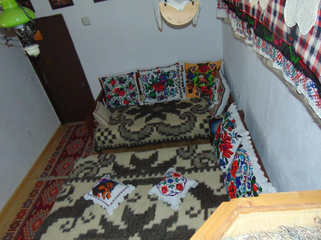 Hotel Casutele Din Moisei Zewnętrze zdjęcie