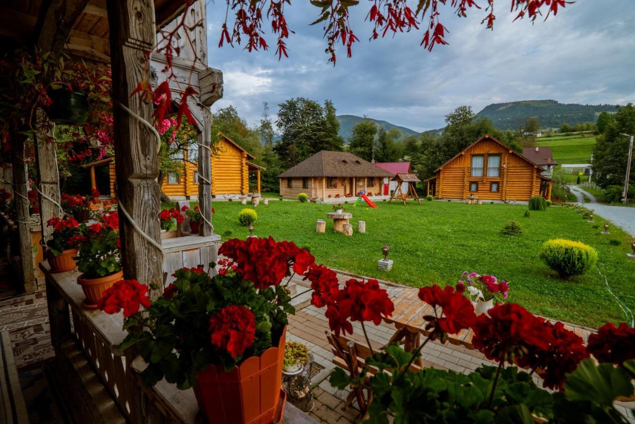 Hotel Casutele Din Moisei Zewnętrze zdjęcie